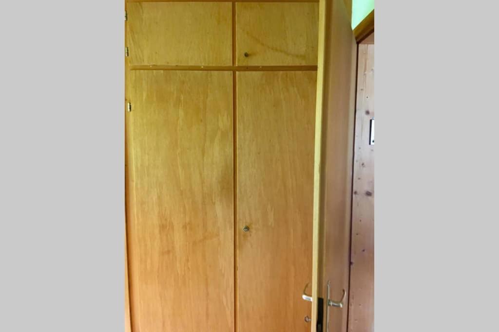 קלוסטר Ferienwohnung Uf Z'Enisch מראה חיצוני תמונה