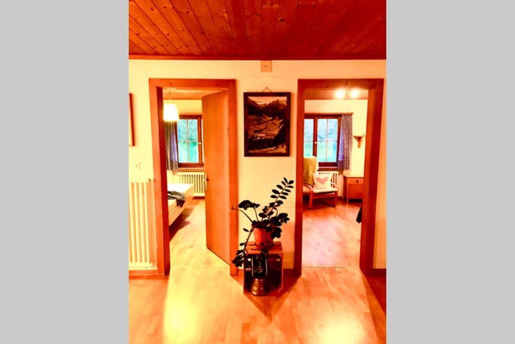 קלוסטר Ferienwohnung Uf Z'Enisch מראה חיצוני תמונה
